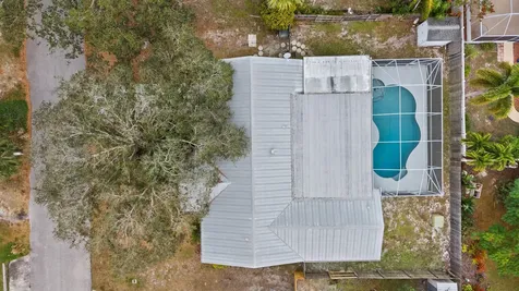 5345 Se 52nd Avenue Stuart FL 34997