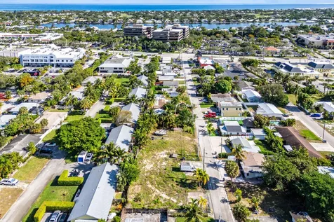 1911 Holman Drive North Palm Beach FL 33408