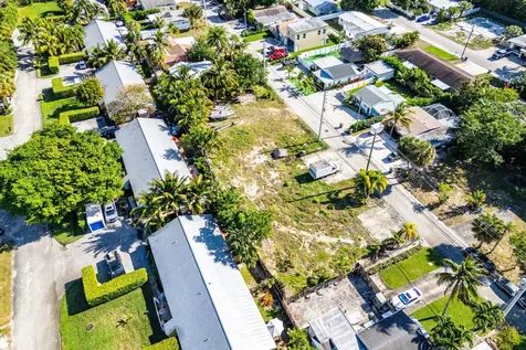1911 Holman Drive North Palm Beach FL 33408