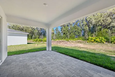 5633 Hampton Park Circle Vero Beach FL 32966