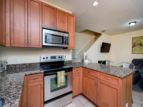 102 E Astor Circle Delray Beach FL 33484