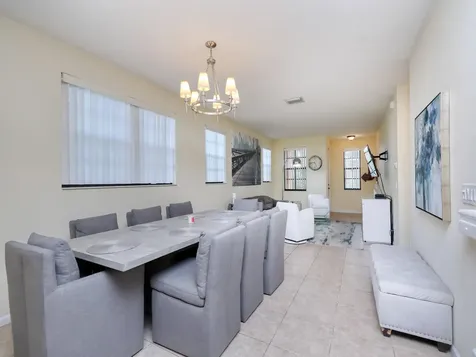 102 E Astor Circle Delray Beach FL 33484