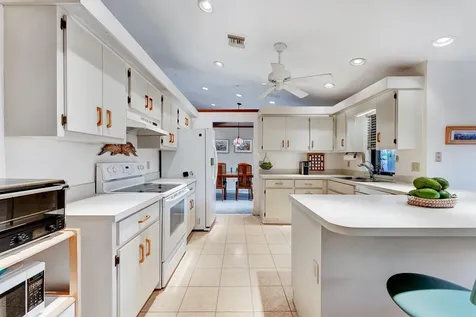 1059 Wynndale Way Lantana FL 33462