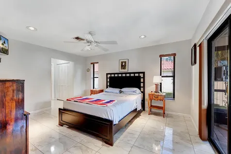 1059 Wynndale Way Lantana FL 33462