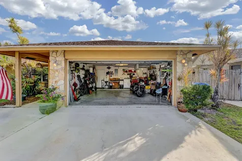 1059 Wynndale Way Lantana FL 33462