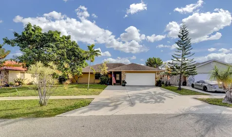 1059 Wynndale Way Lantana FL 33462