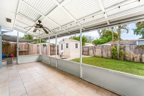2800 Ne 8th Avenue Pompano Beach FL 33064
