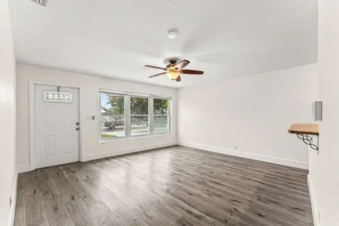2800 Ne 8th Avenue Pompano Beach FL 33064