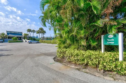 1605 S Us Highway 1 Jupiter FL 33477
