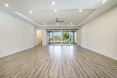 9833 Sw Isabelline Drive Port Saint Lucie FL 34987