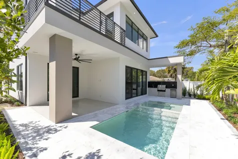 239 Ne 11th Street Delray Beach FL 33444
