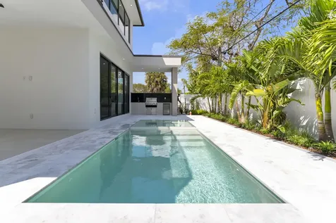 239 Ne 11th Street Delray Beach FL 33444