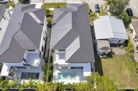 239 Ne 11th Street Delray Beach FL 33444