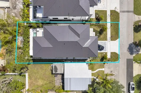239 Ne 11th Street Delray Beach FL 33444