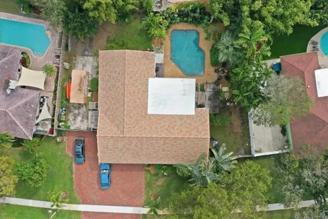940 Sw 69th Avenue Plantation FL 33317