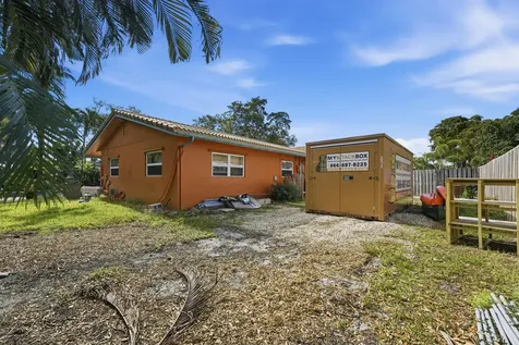 940 Sw 69th Avenue Plantation FL 33317