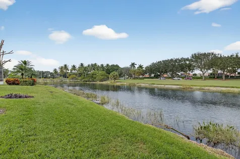 7325 Haviland Circle Boynton Beach FL 33437