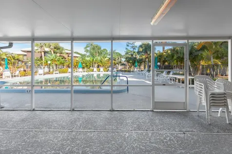 2302 Se Round Table Drive Port Saint Lucie FL 34952