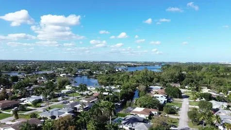 6934 Tradewind Way Lake Worth FL 33462