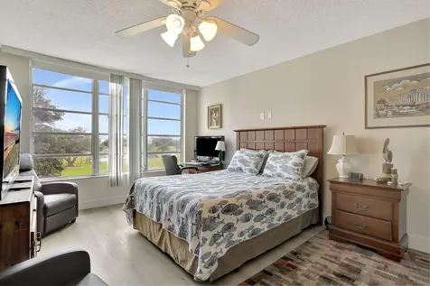 2851 S Palm Aire Drive Pompano Beach FL 33069