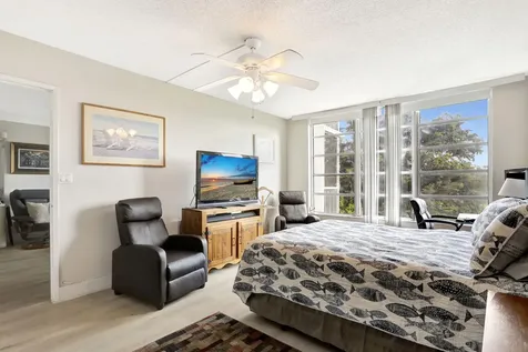2851 S Palm Aire Drive Pompano Beach FL 33069