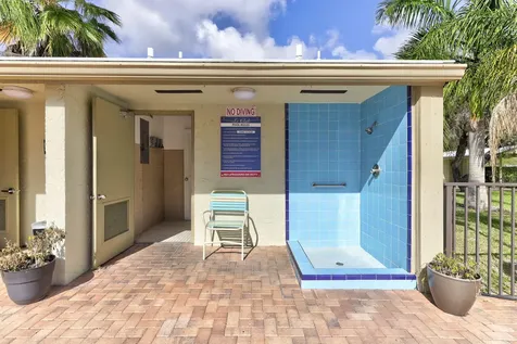 2851 S Palm Aire Drive Pompano Beach FL 33069