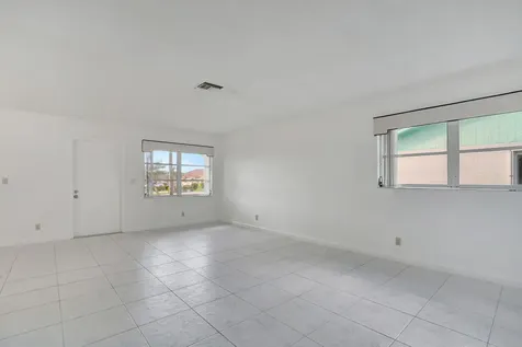 3438 Theo Way West Palm Beach FL 33417