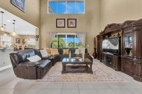 112 Ibisca Terrace Royal Palm Beach FL 33411