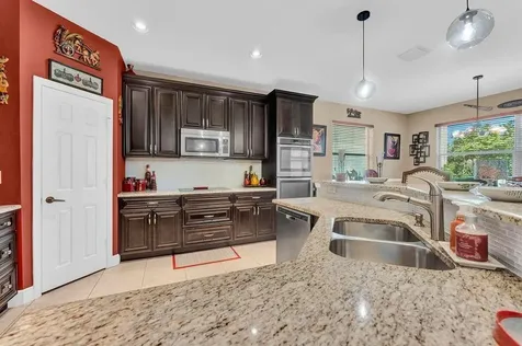 112 Ibisca Terrace Royal Palm Beach FL 33411