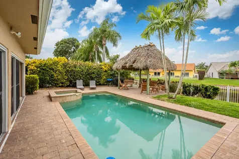 9208 Sun Pointe Drive Boynton Beach FL 33437