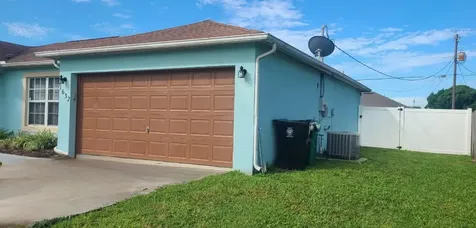 1632 SE Chello Lane Port Saint Lucie FL 34983