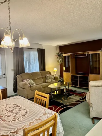 423 Pine Glen Lane Greenacres FL 33463