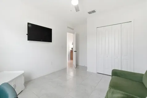 2220 Se Lucaya Street Port Saint Lucie FL 34952