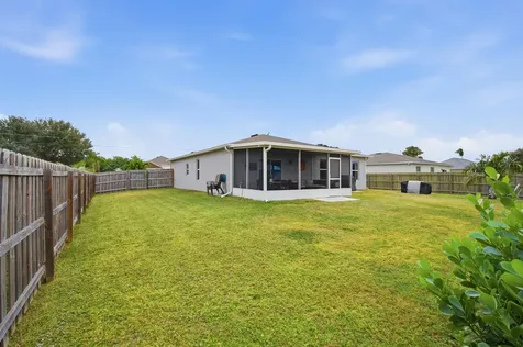 2220 Se Lucaya Street Port Saint Lucie FL 34952