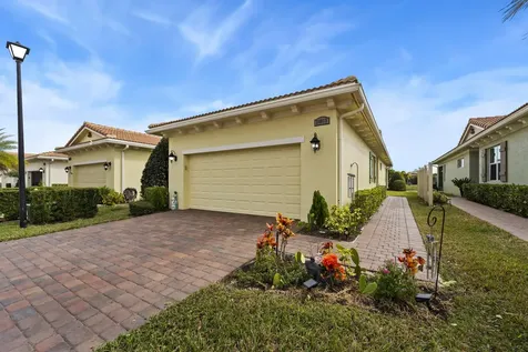 24063 Sw Firenze Way Port Saint Lucie FL 34987