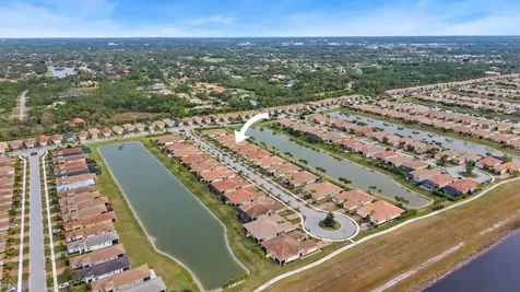 24063 Sw Firenze Way Port Saint Lucie FL 34987