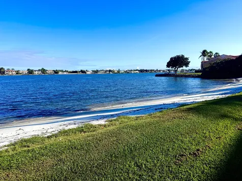 133 Las Brisas Circle Hypoluxo FL 33462