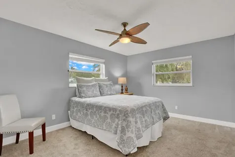 3035 Se Glasgow Drive Stuart FL 34997