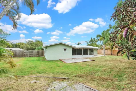 3035 Se Glasgow Drive Stuart FL 34997