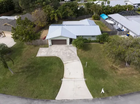 3035 Se Glasgow Drive Stuart FL 34997