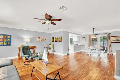 3035 Se Glasgow Drive Stuart FL 34997