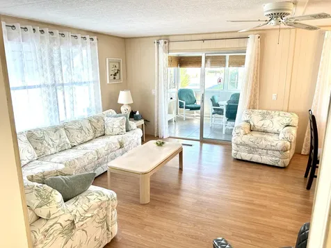 39012 Gayle Bay Boynton Beach FL 33436