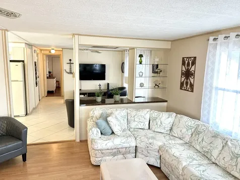 39012 Gayle Bay Boynton Beach FL 33436