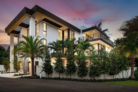 810 Andrews Avenue Delray Beach FL 33483