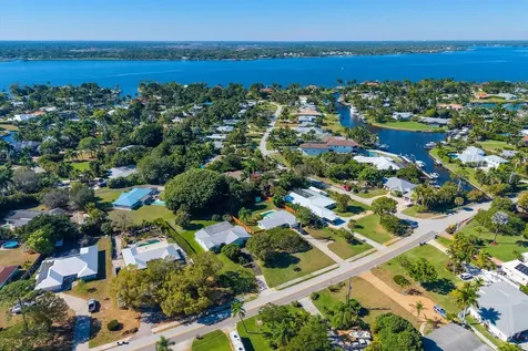 1346 Nw Pine Lake Drive Stuart FL 34994