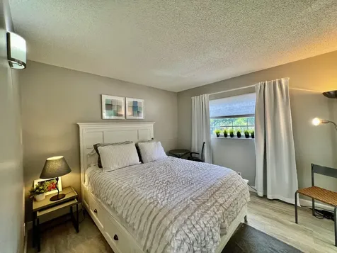 5640 Sw 3rd Place Margate FL 33068