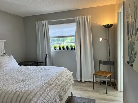 5640 Sw 3rd Place Margate FL 33068