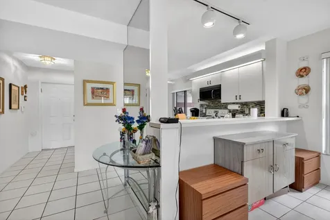10215 N Circle Lake Drive Boynton Beach FL 33437