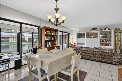 10215 N Circle Lake Drive Boynton Beach FL 33437