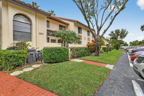 10215 N Circle Lake Drive Boynton Beach FL 33437